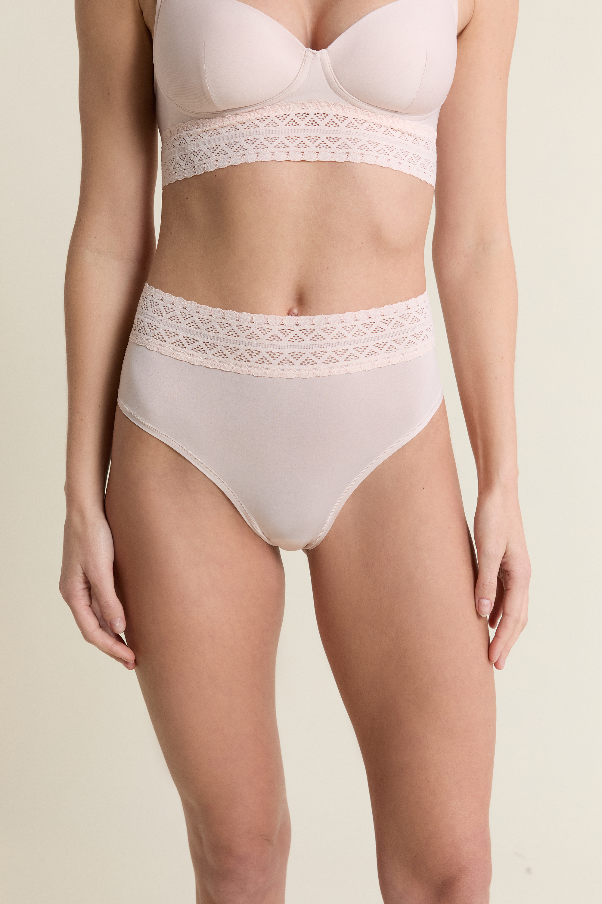 Maternity midi briefs with lace details