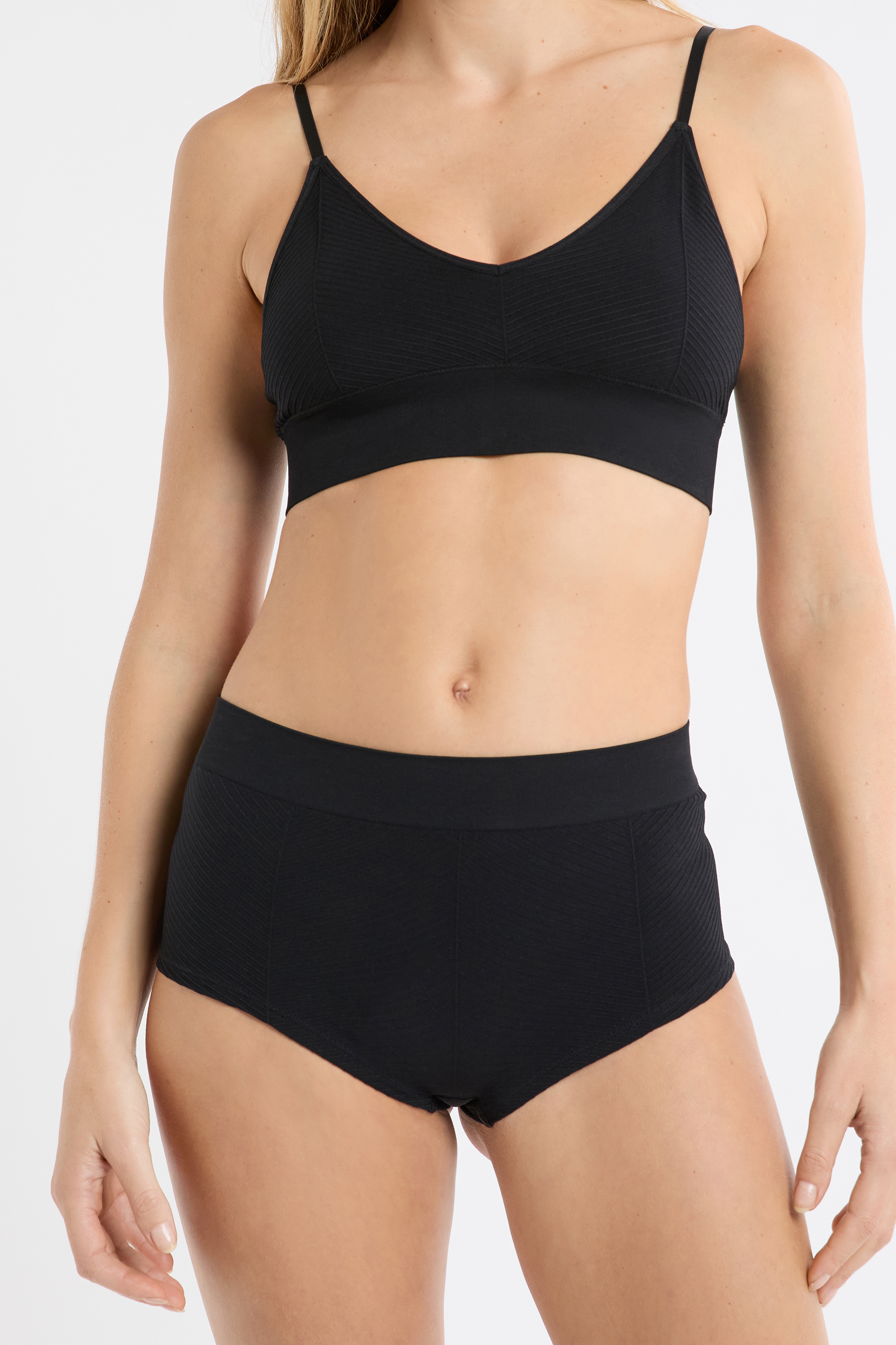High-Waist Tanga Boyshort